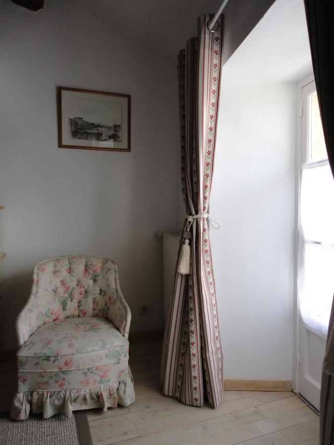 Chambre D'Hotes Le Jas Des Sagnieres Sigoyer  Luaran gambar
